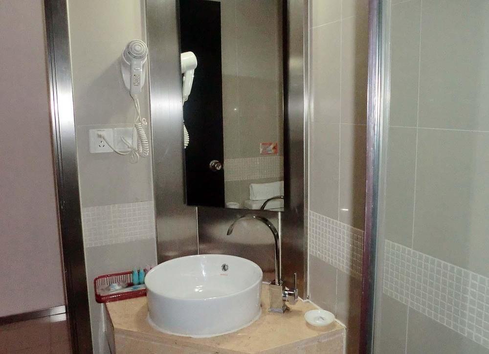 Motel 168 Shanghai Changping Road Branch Luaran gambar