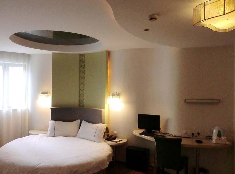 Motel 168 Shanghai Changping Road Branch Luaran gambar